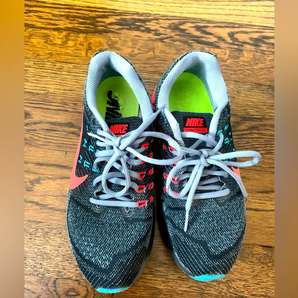 Nike Sneakers Women
